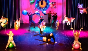 "Dzieci widzą duchy". Fot. Mariusz Grzegorzek / mat. teatru