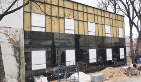 Magazyn w trakcie budowy (04.2017)