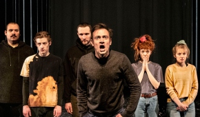 "Dzieci widzą duchy". Fot. Mariusz Grzegorzek / mat. teatru