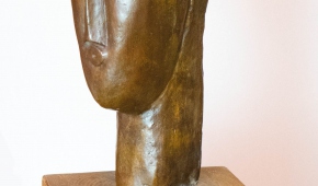 Amedeo Modigliani "Głowa młodej dziewczyny z grzywką", proj. 1912, brąz – odlew 1998, kolekcja rodziny Bilińskich
