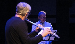 Finał 45-lecia: performans "Adalen - dotyk nocy" i koncert Chóru Teatru Chorea. Fot. Bogdan Sobieszek