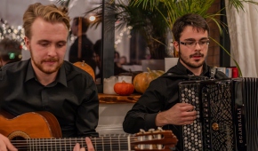 Źródło: Łódzka Orkiestra Retro