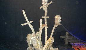 Scenografia spektaklu "Karczma pod białym łabędziem", fot.P.Reising