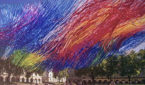 Instalacja Jerzego Janiszewskiego na Starym Rynku, fot. Fabryczna.in