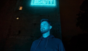 Gouda i jego neon, fot. materiały prasowe